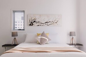 4 bedrooms, desk, iron/ironing board, travel crib