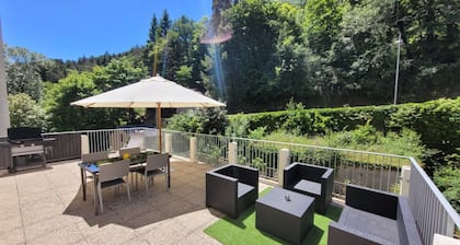 St Nectaire: Balneo apartment with large standing terrace