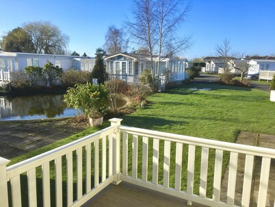 Beautiful 3 bed Caravan, Southviewpark Skegness