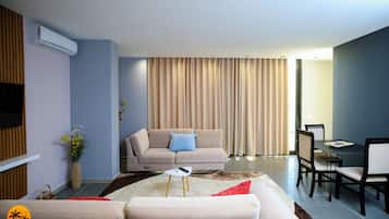 Panoramic Penthouse, Sea View | 1 bedroom, iron/ironing board, free WiFi, bed sheets