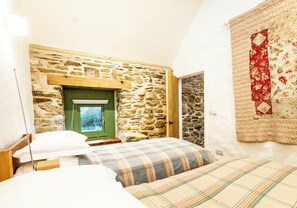 2 chambres, Wi-Fi gratuit, draps fournis