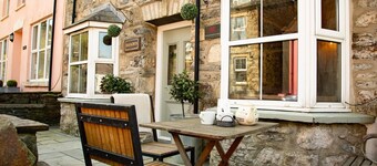 A beautiful townhouse in the heart of Newport, Pembrokeshire