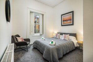 4 Schlafzimmer, Bügeleisen/Bügelbrett, Reisekinderbett, kostenloses WLAN