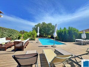 Piscine extérieure