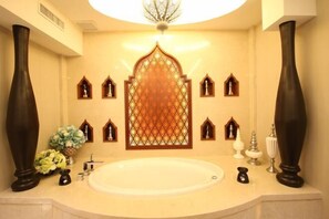 Bathroom - Yi Jin Hotel (Harbin)