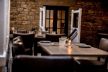 Restaurant. The Greenhead Hotel