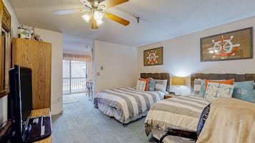 Iron/ironing board, internet, bed sheets