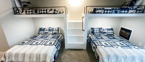 2 Schlafzimmer, Bügeleisen/Bügelbrett, kostenloses WLAN, Bettwäsche