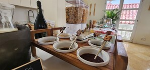 Free daily continental breakfast  -  Casa DiLuca Cartagena Hotel Boutique (Cartagena)