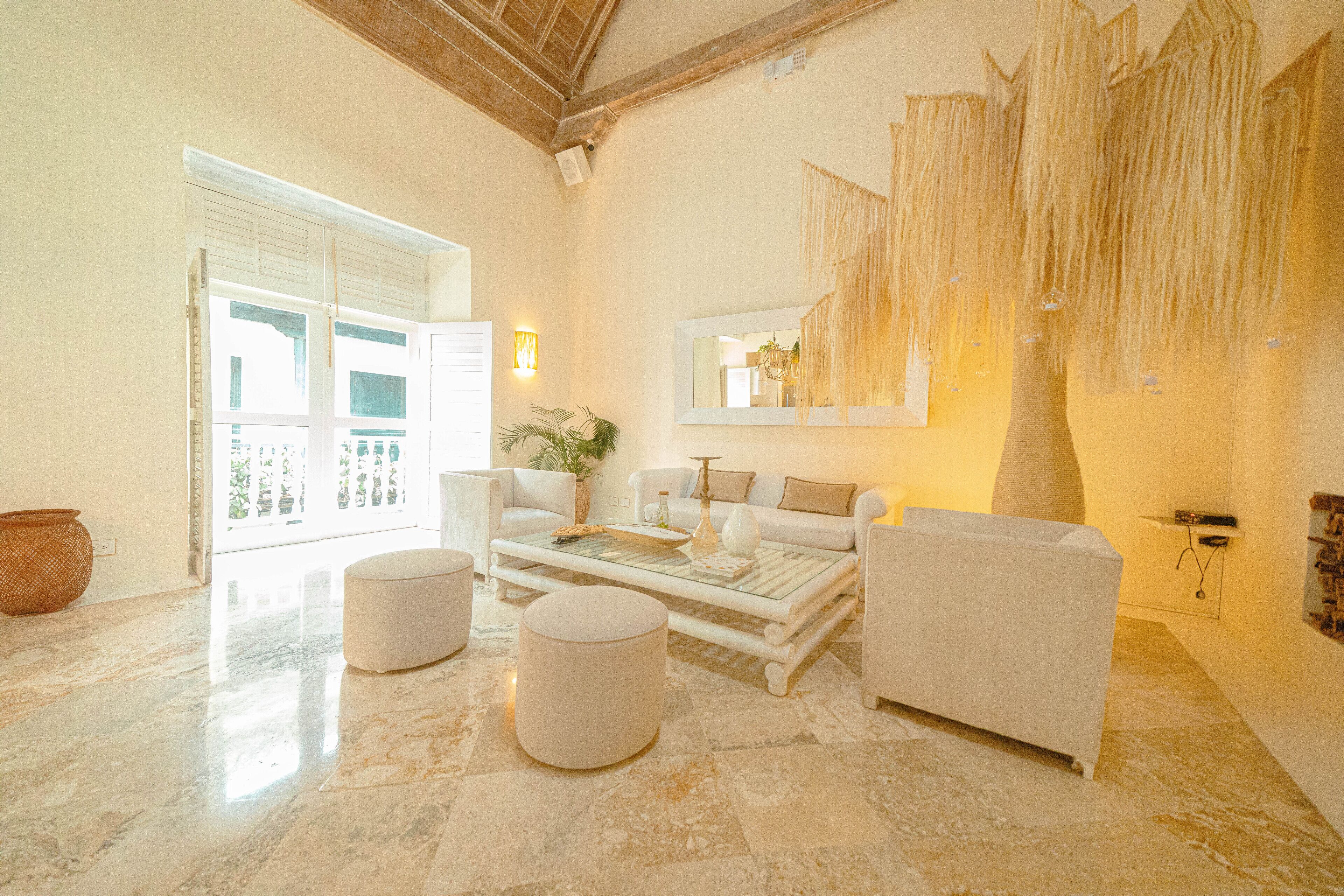 En 40-tommers smart-TV med Parabol-TV samt TV og Netflix