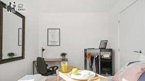 Apartemen Superior, akses difabel, kamar mandi pribadi (Luxury Eco) | 1 kamar tidur