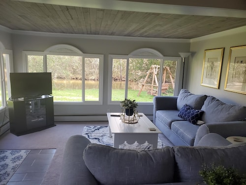 Cabin on Jordan River!