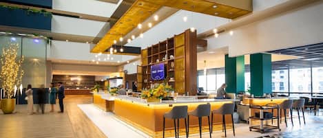 酒吧(店内)