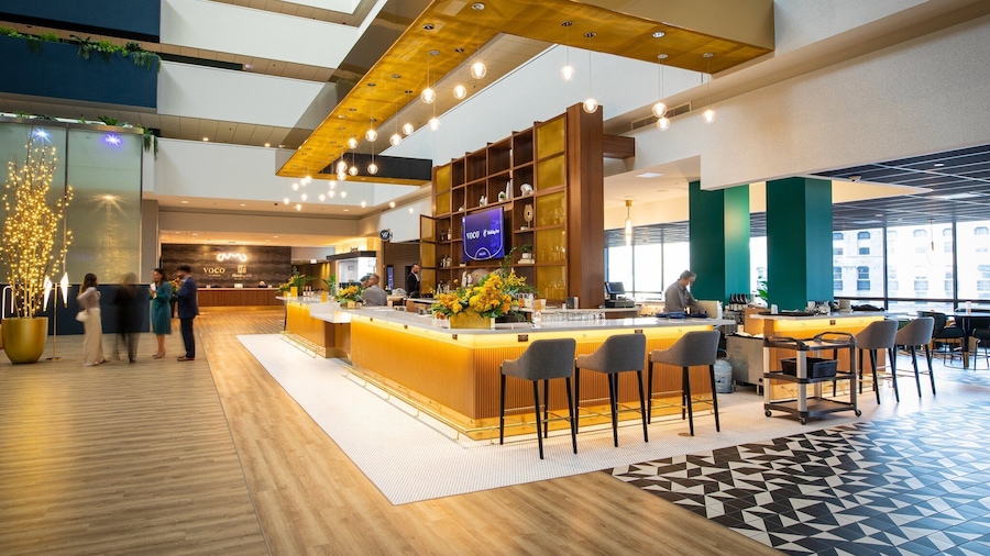 voco Chicago Downtown - Riverwalk by IHG