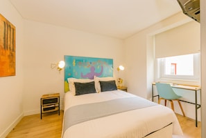 1 dormitorio, tabla de planchar con plancha, wifi gratis y ropa de cama