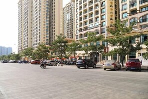 Unclassified image, 4 of 18, button - Kaisheng Express Hotel (Beihai)