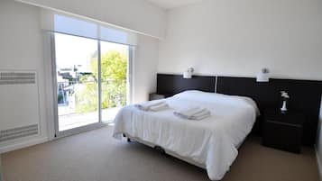 Standard Double Room | Soundproofing, free WiFi, bed sheets