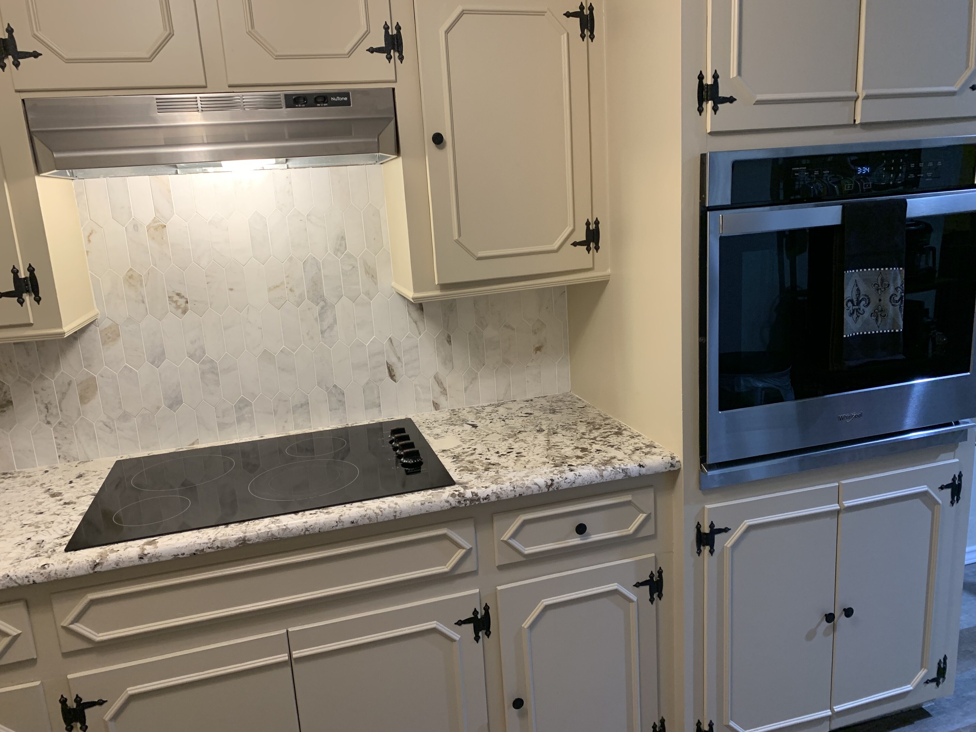 Clair de Lune, Lake Front on Lake Palestine 