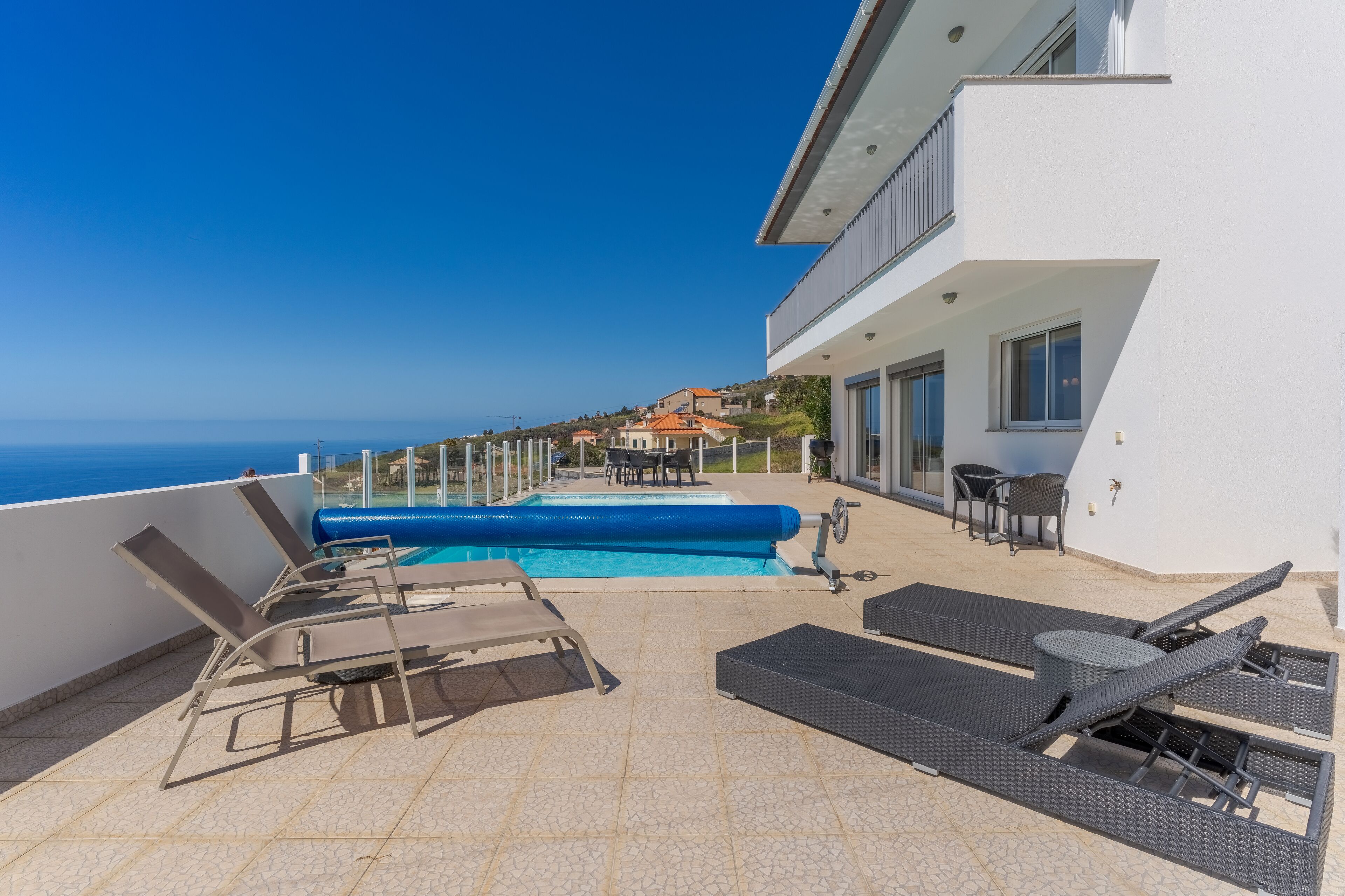 Outdoor pool, pool loungers