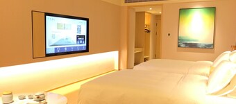 Ji Hotel