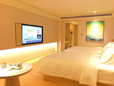 Ji Hotel