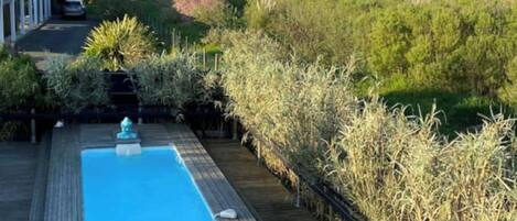 Piscina a l'aire lliure