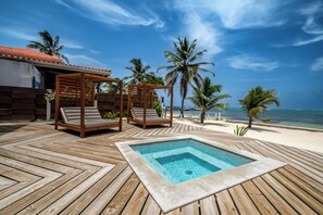 Exterior - Diamante Beachfront Suites (San Pedro)