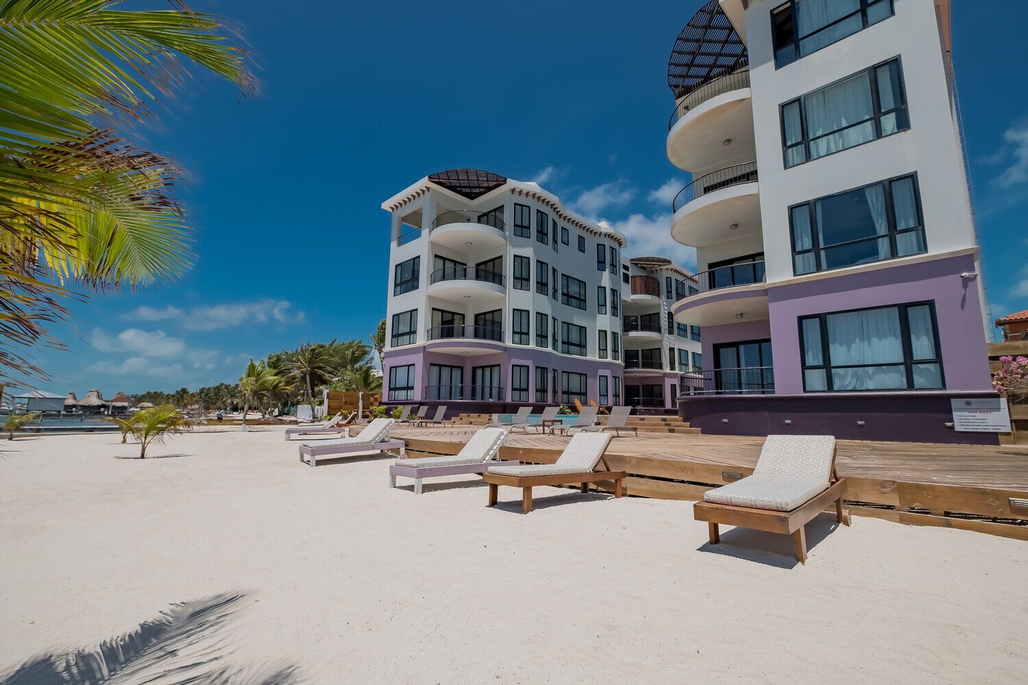 Diamante Beachfront Suites in Xylókastron, Greece