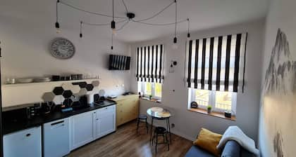 Apartament w cieniu gór