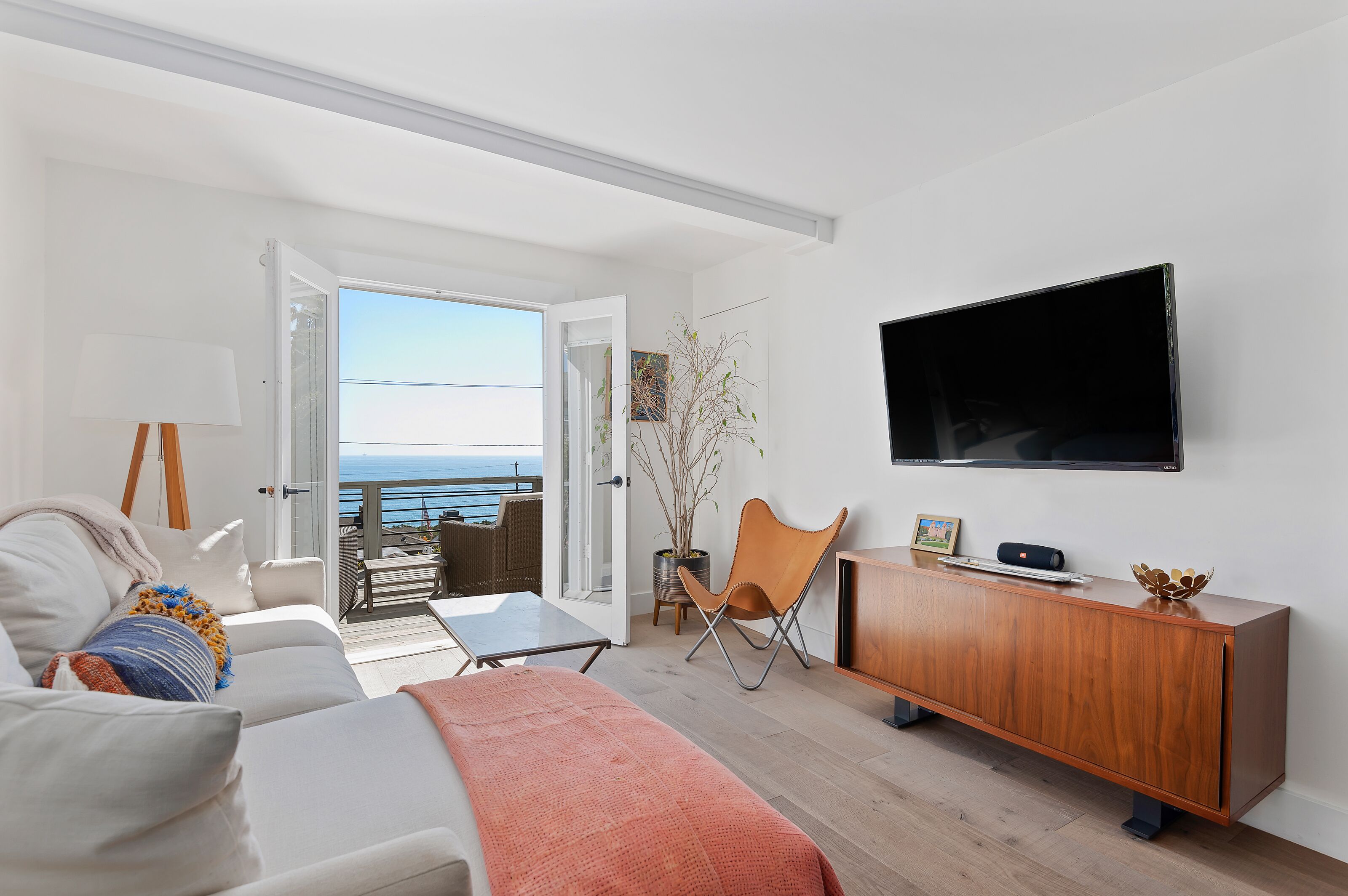 Serene Ocean Views 1 Bd/1Bth peaceful stays