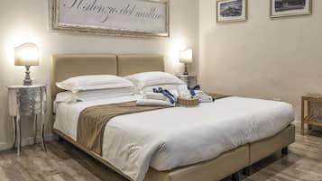 Triple Room, Ensuite | Down duvets, memory-foam beds, free WiFi