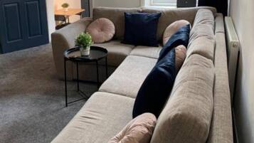 TV, Netflix, streaming services