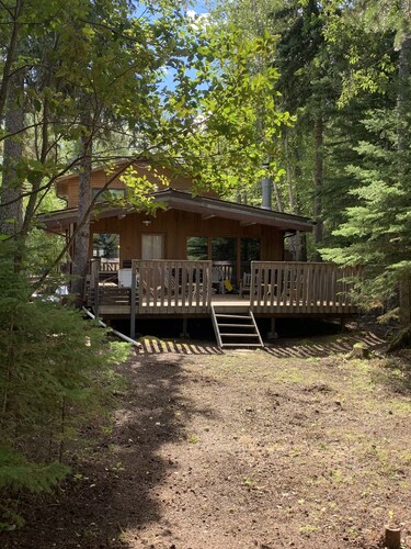 Lakefront cabin at Candle Lake with boat slip