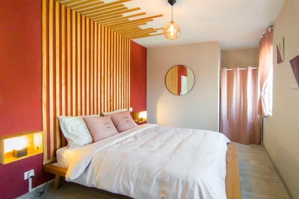 Wine Not, lovely apartment in the city, near St Emilion