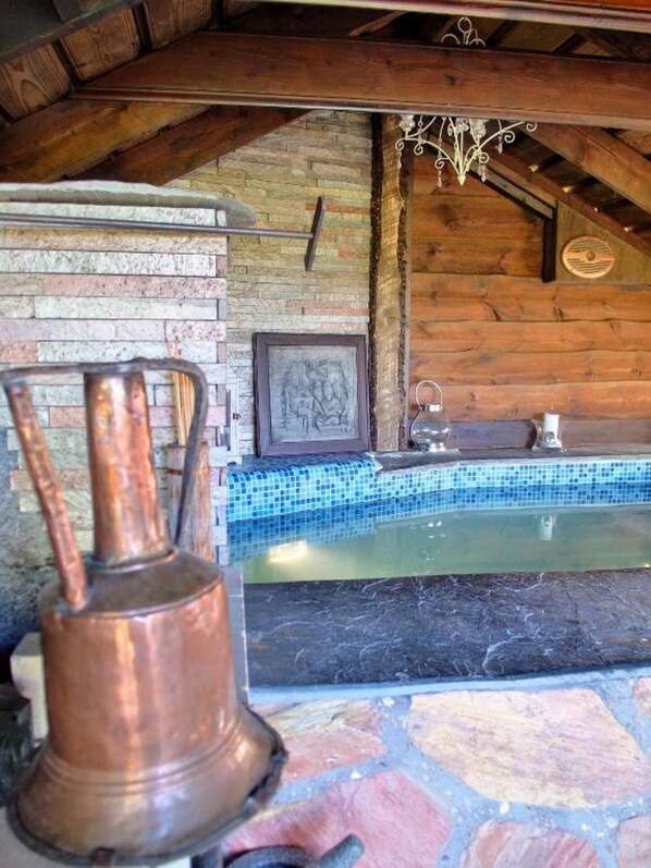 Pool - The 'cherry Tree Shack' (Arendal)