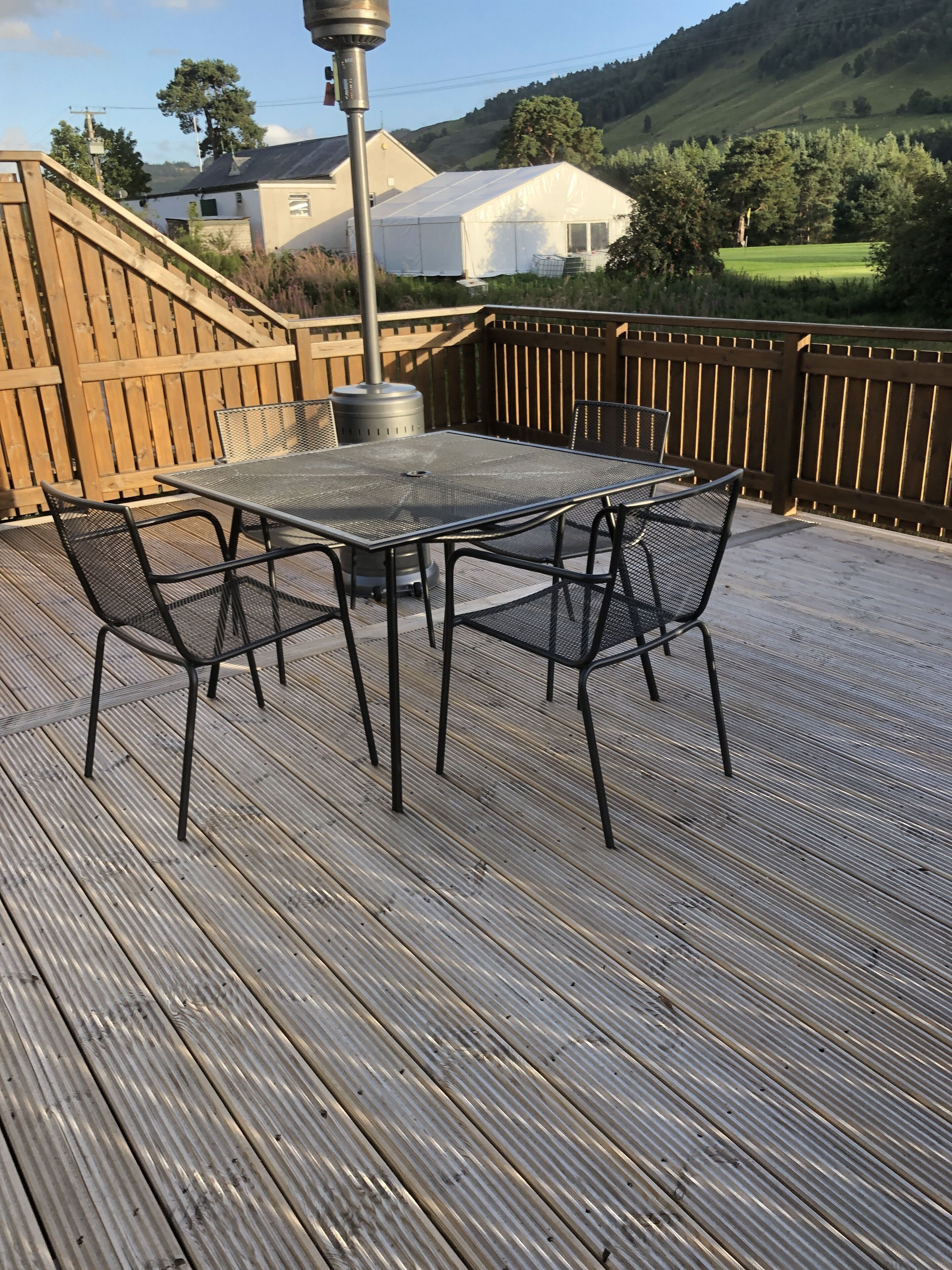 Luxury 2 Bedroom Caravan in Stunning Location