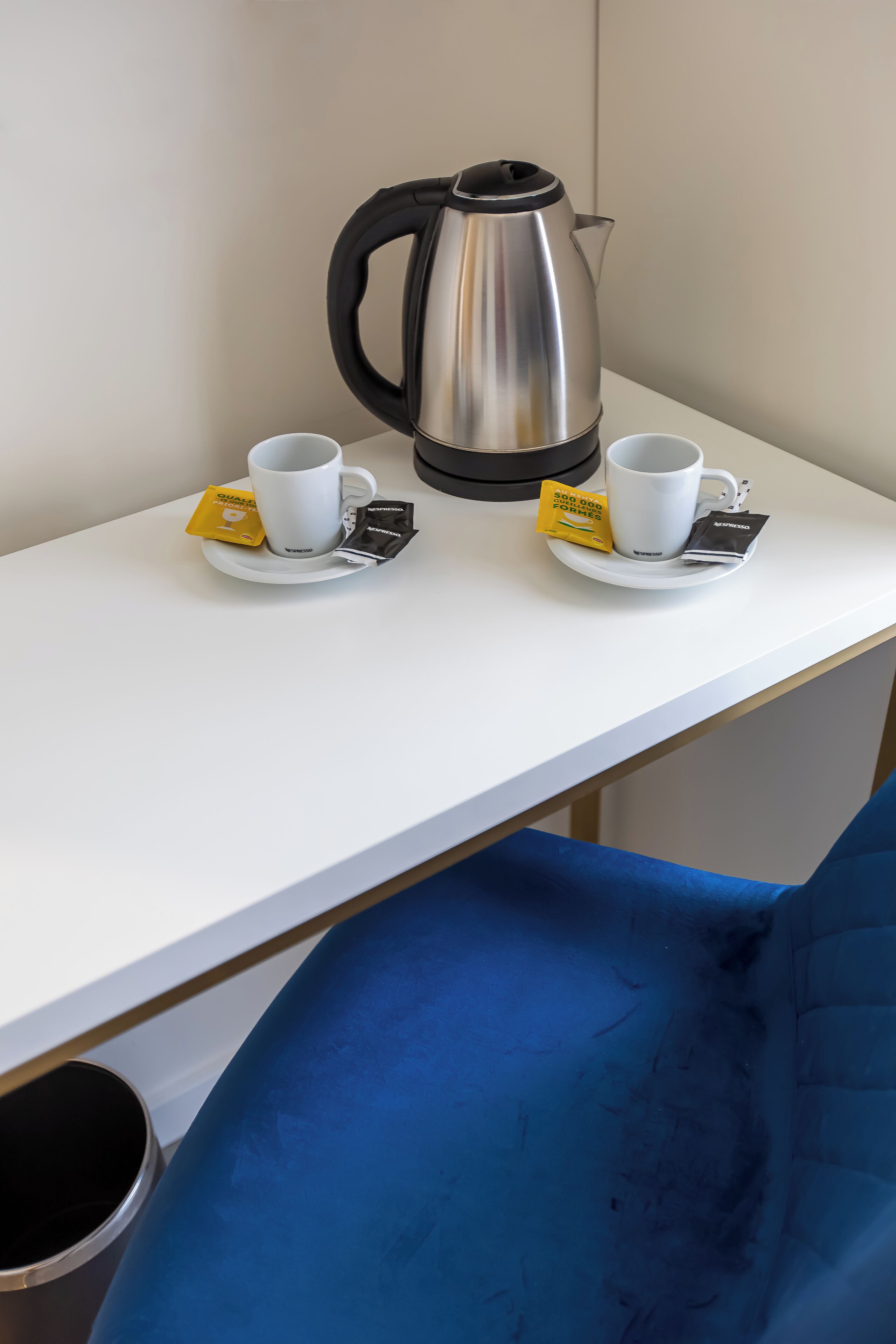 egyptian cotton sheets, premium bedding, memory-foam beds, minibar