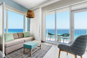 In-room safe, desk, laptop workspace, iron/ironing board - Hyatt Place Panama City Beach (Panama City Beach)