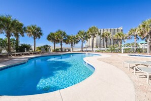 Outdoor pool, a heated pool