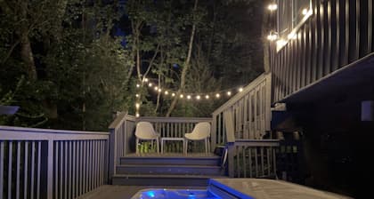 Casa Nera | Heated Pool • Hot Tub • Ski • Golf