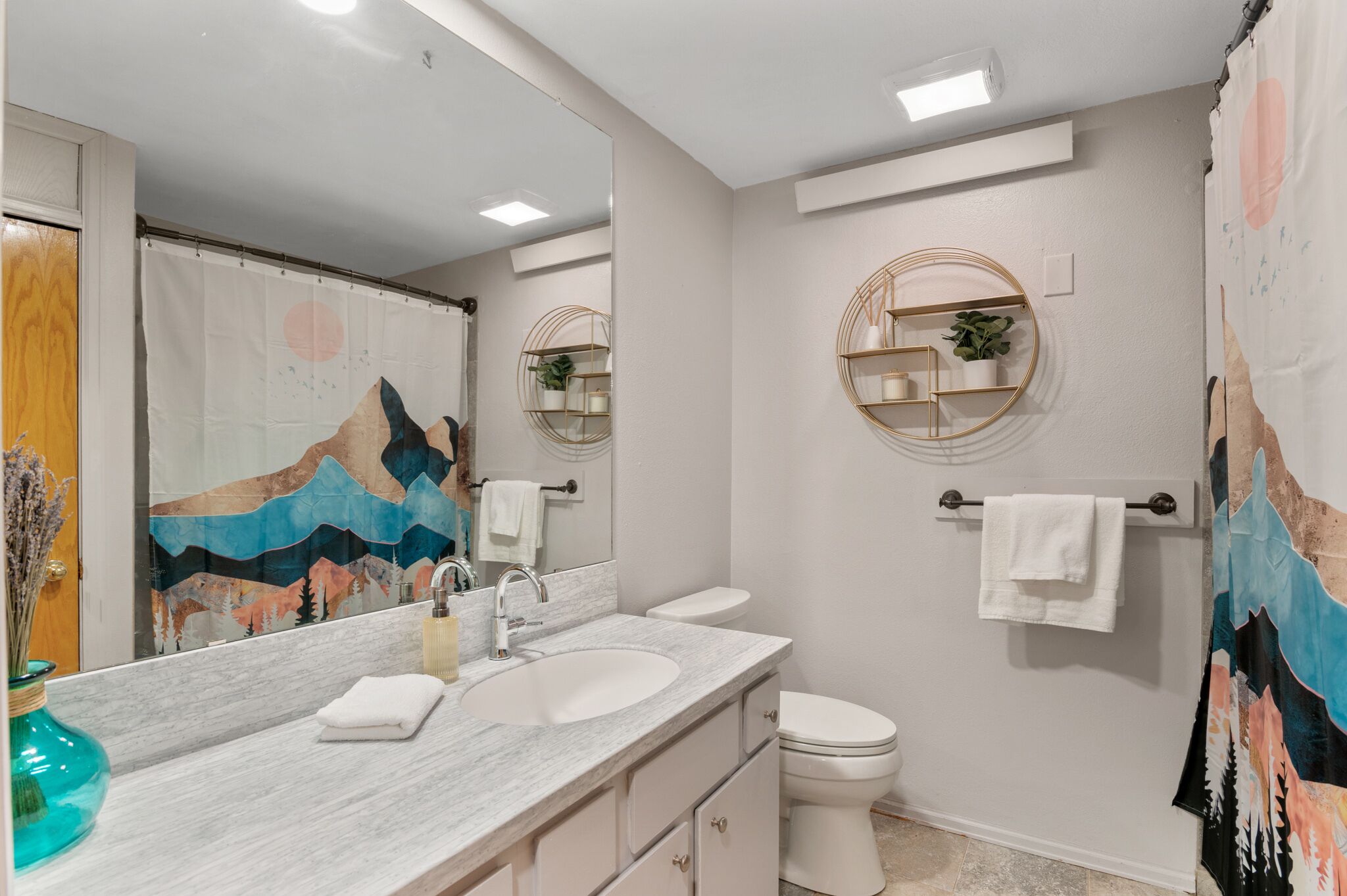 Mountain views right out your door!