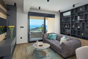 TV - Belmare Villas Complex (Makarska)