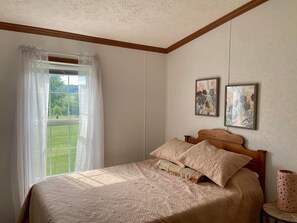 3 chambres, fer et planche à repasser, Wi-Fi gratuit, draps fournis