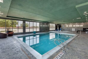 Indoor pool - Best Western Plus Amarillo East Hotel (Amarillo)