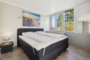 2 habitaciones, cuna de viaje y wifi gratis