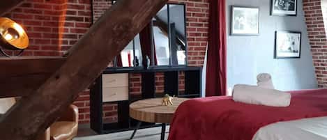 2 bedrooms