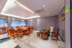 Restaurant - Huanyu Hotel (Lingshan Bus Terminal) (Lingshan)