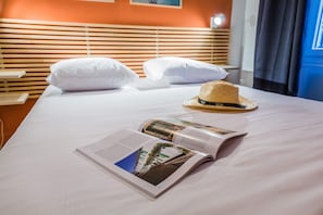1 camera, Wi-Fi gratuito, lenzuola