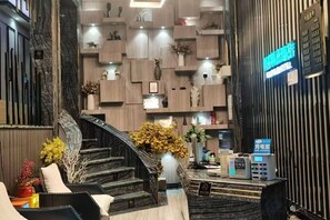 Unclassified image, 4 of 23, button - Jingyi Boutique Hotel (Shimian)