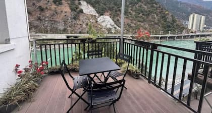 Jingyi Boutique Hotel